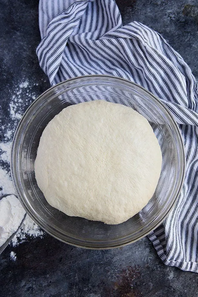 A perfectly kneaded raw dough