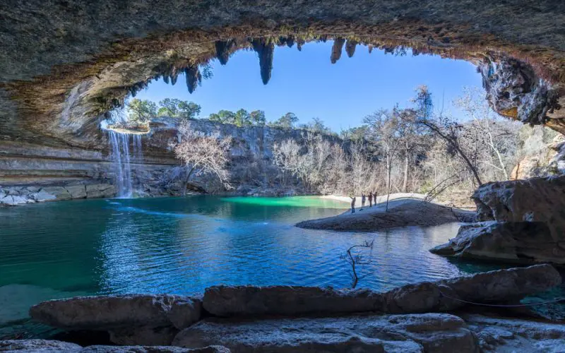 The beatuful Hamilton pool